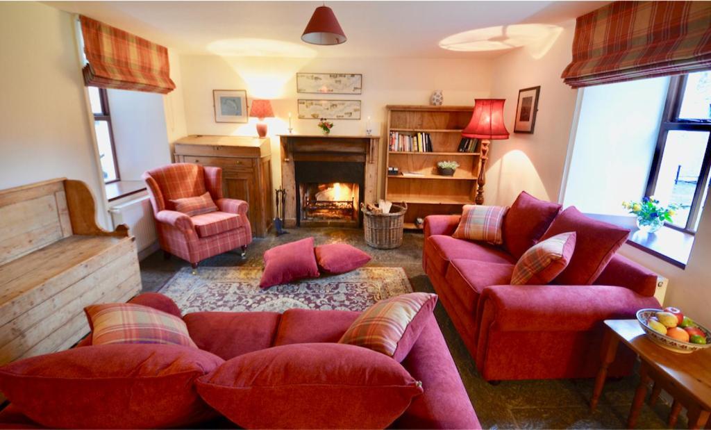 Delphi Lodge Cottages Leenaun Exteriör bild