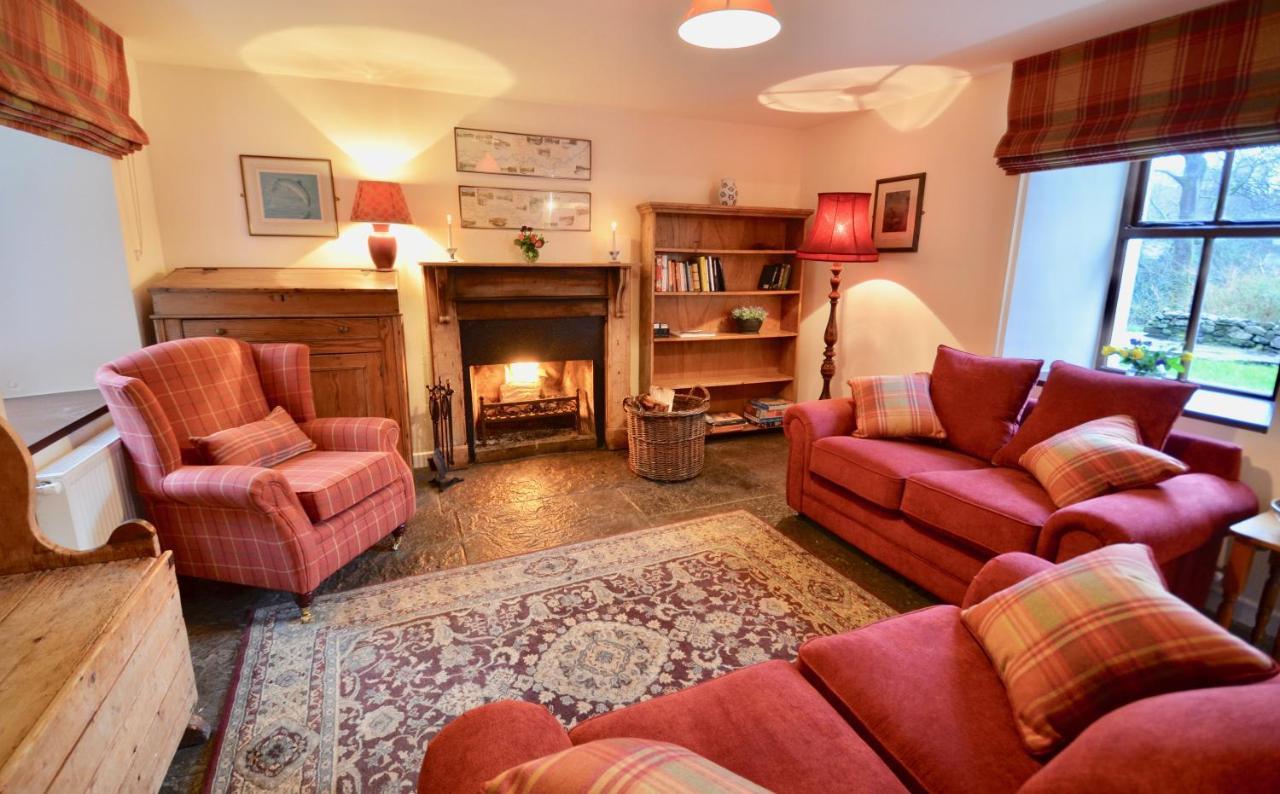 Delphi Lodge Cottages Leenaun Exteriör bild
